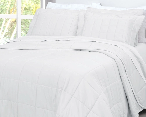 Colcha Matelassê Satinée Square Queen com 2 Porta Travesseiros - Percal 300 Fios Acetinado - Casa K