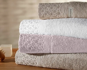 Toalha de Banho Buddemeyer Lovely - Gramatura: 500g/m²