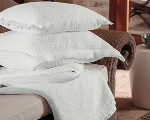 Colcha Portuguesa Damask King com 2 Porta Travesseiros - Naturalle Fashion