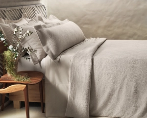 Colcha Jacquard Ópera Queen com 2 Fronhas - 300 Fios - Altenburg Haus