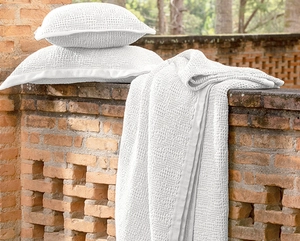 Colcha Portuguesa Jacquard Favo Queen com 2 Porta Travesseiros - Naturalle Fashion