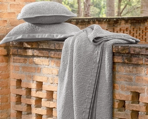 Colcha Portuguesa Jacquard Favo Queen com 2 Porta Travesseiros - Naturalle Fashion