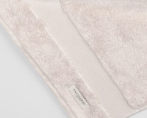 Toalha Banhão Trussardi Lussure - Fio Penteado - Gramatura: 700g/m²