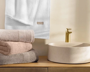 Toalha Banhão Trussardi Borgia - Fio Penteado - Gramatura: 560g/m²